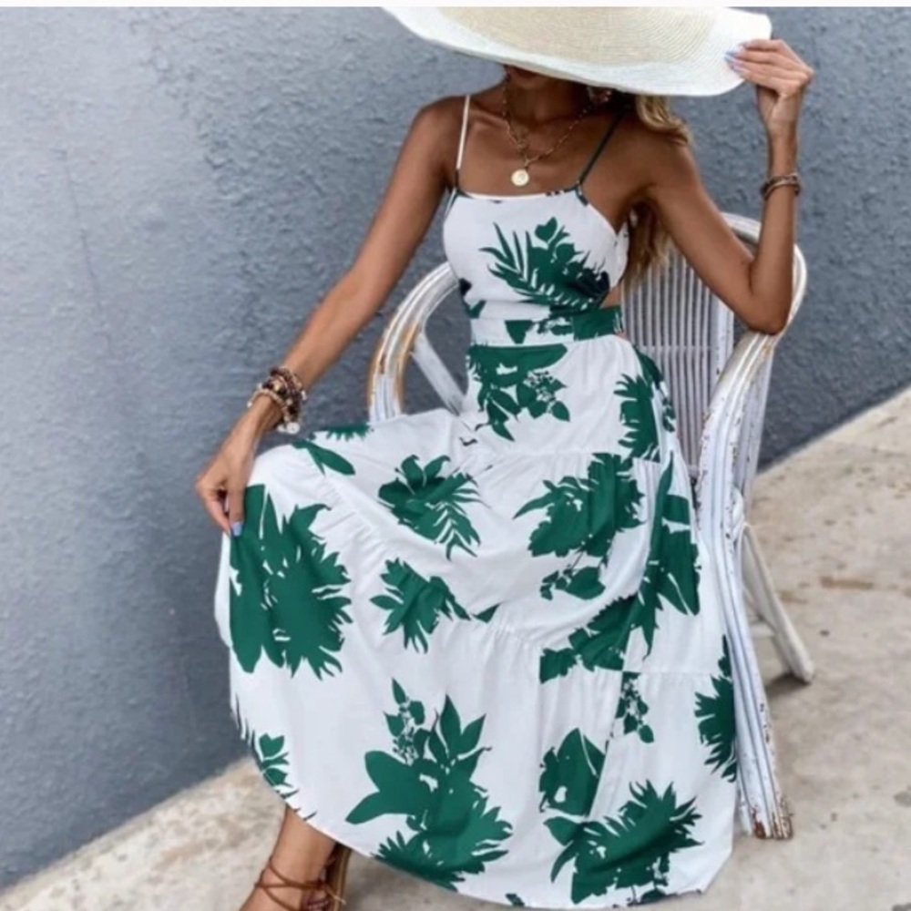 Boho Green Floral Tropical Leaves Cut out Cami Ruffle Dress - Picture 4 of 11